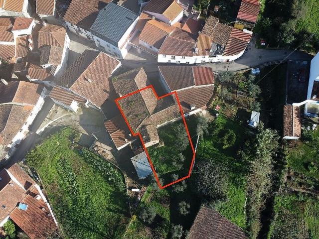 Moradia T3 à venda em Miranda do Corvo, Miranda do Corvo RE/MAX Portugal