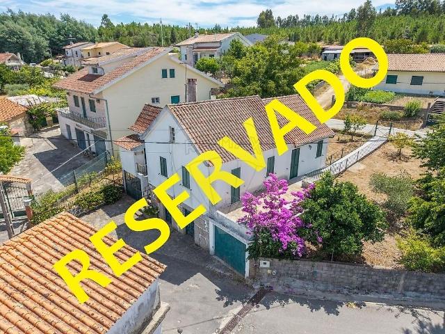 Moradia T3 à venda em Nogueira do Cravo, Oliveira do Hospital RE/MAX Portugal