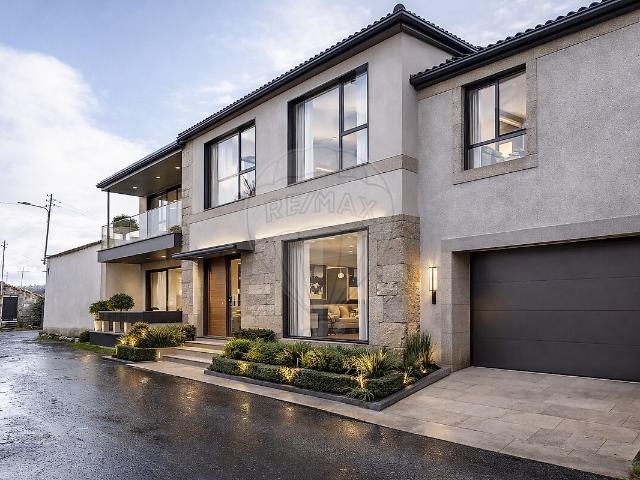 Moradia T3 à venda em Nogueira da Montanha, Chaves RE/MAX Portugal