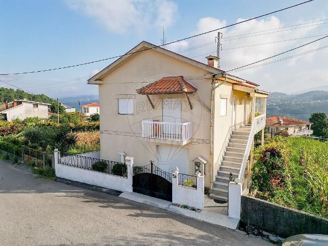Moradia T3 à venda em São Martinho de Sardoura, Castelo de Paiva RE/MAX Portugal