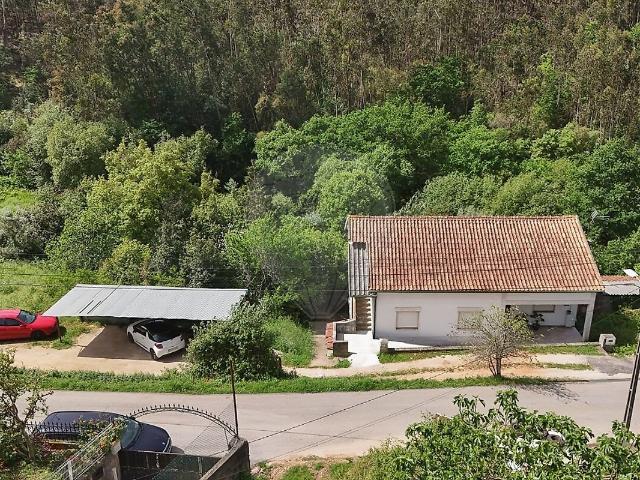 Moradia T3 à venda em São Martinho do Bispo e Ribeira de Frades, Coimbra RE/MAX Portugal