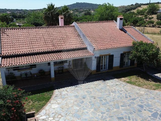 Moradia T3 à venda em São Brás e São Lourenço, Elvas RE/MAX Portugal