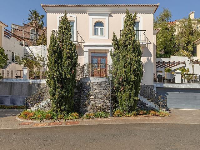 Moradia T3 à venda em São Gonçalo, Funchal RE/MAX Portugal