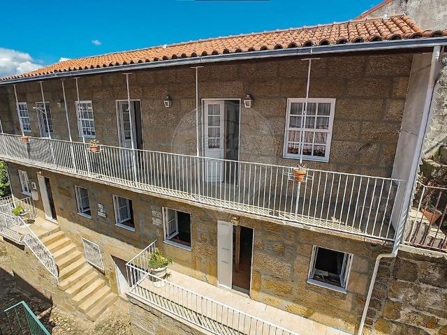 Moradia T3 à venda em Sanfins do Douro, Alijó RE/MAX Portugal