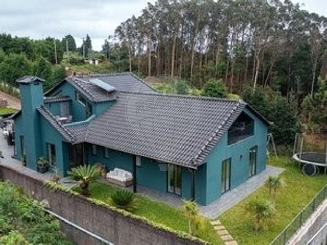 Moradia T3 à venda em Santo António da Serra, Santa Cruz RE/MAX Portugal