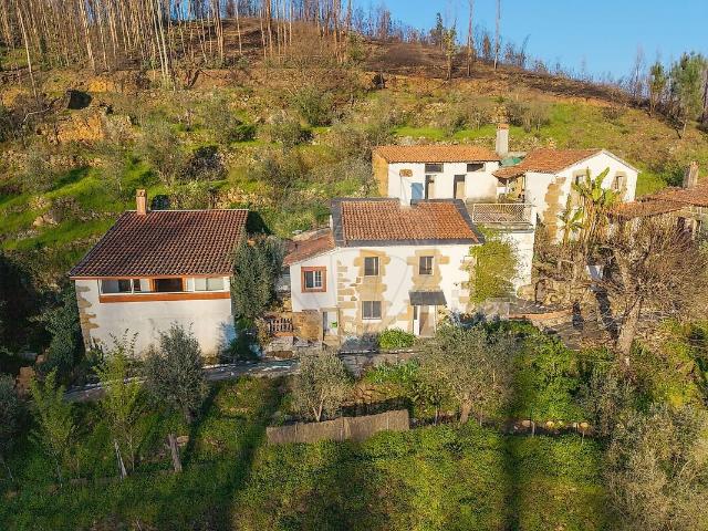 Moradia T3 à venda em Santa Ovaia e Vila Pouca da Beira, Oliveira do Hospital RE/MAX Portugal