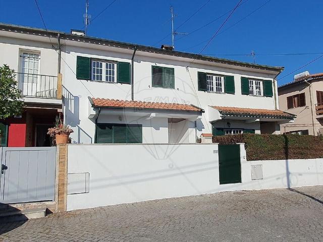Moradia T3 à venda em Santa Maria Maior, Chaves RE/MAX Portugal