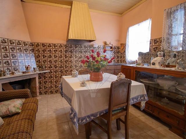 Moradia T3 à venda em Semide e Rio Vide, Miranda do Corvo RE/MAX Portugal