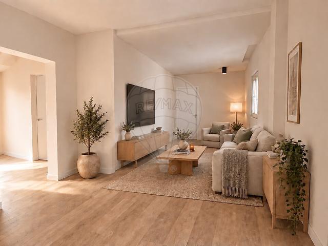 Moradia T2 à venda em Sintra Santa Maria e São Miguel, São Martinho e São Pedro de Penaferrim, Sintra RE/MAX Portugal