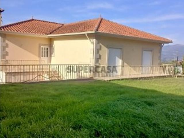 Moradia T3 à venda em Pousada Braga | 160 m2 | Garagem | Terreno 708 m2