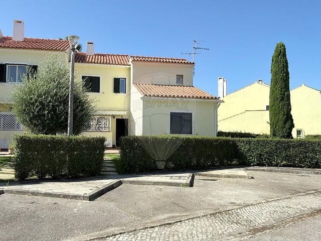 Moradia T3 à venda em Poceirão e Marateca, Palmela RE/MAX Portugal
