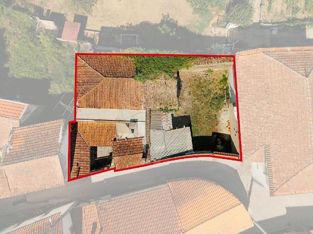 Moradia T3 à venda em Poiares Santo André, Vila Nova de Poiares RE/MAX Portugal