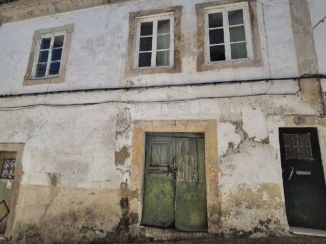 Moradia T3 à venda em Portalegre