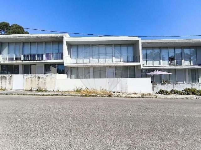 Moradia T3 à venda em Pedroso e Seixezelo, Vila Nova de Gaia RE/MAX Portugal