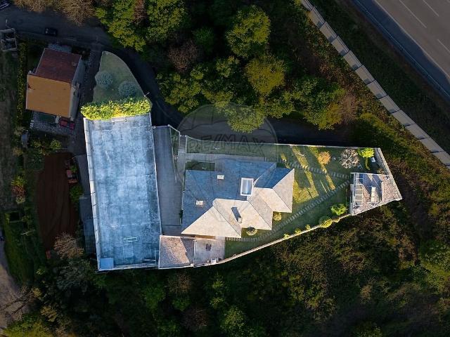 Moradia T3 à venda em Pedroso e Seixezelo, Vila Nova de Gaia RE/MAX Portugal