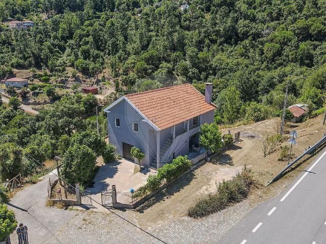 Moradia T3 à venda em Penhalonga e Paços de Gaiolo, Marco de Canaveses RE/MAX Portugal