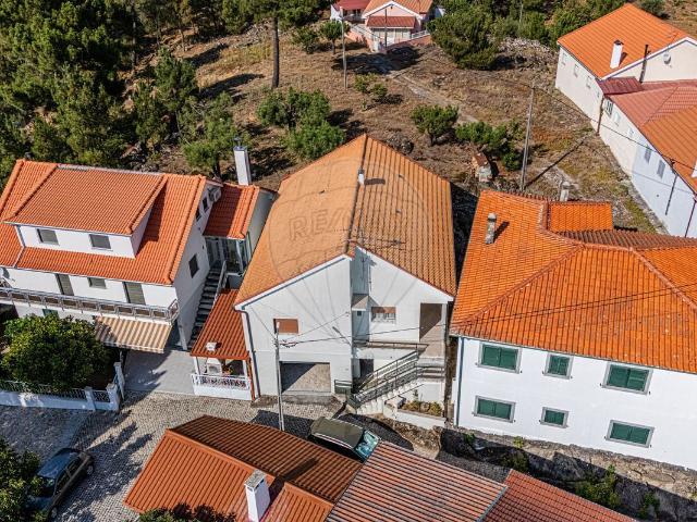 Moradia T3 à venda em Penso e Freixinho, Sernancelhe RE/MAX Portugal