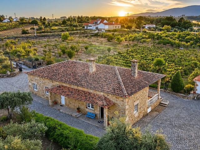 Moradia T3 à venda em Peraboa, Covilhã RE/MAX Portugal