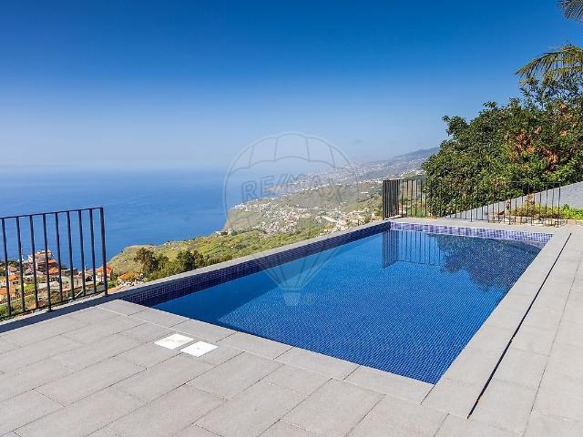 Moradia T3 à venda em Quinta Grande, Câmara de Lobos RE/MAX Portugal