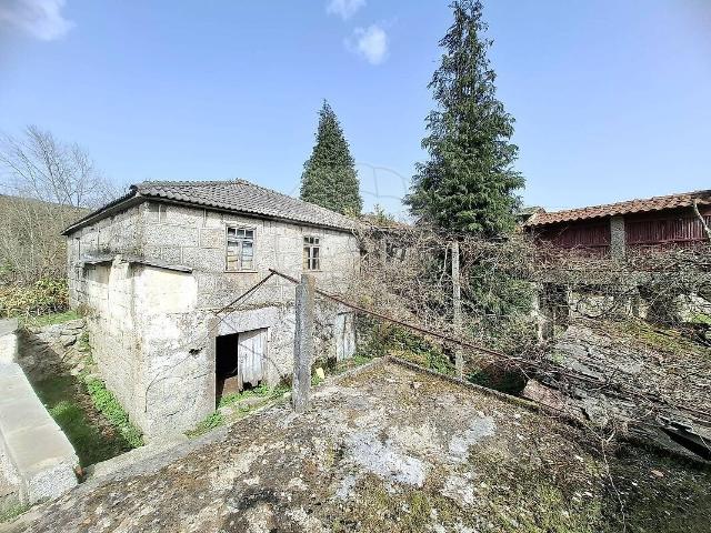 Moradia T3 à venda em Rossas, Vieira do Minho RE/MAX Portugal