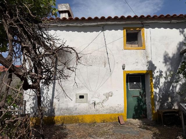 Moradia T3 à venda em Reguengo e São Julião, Portalegre RE/MAX Portugal