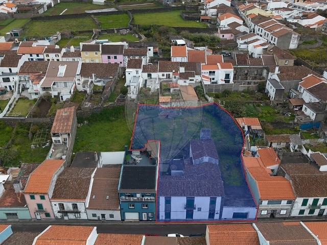 Moradia T3 à venda em Ribeira Grande Matriz, Ribeira Grande RE/MAX Portugal