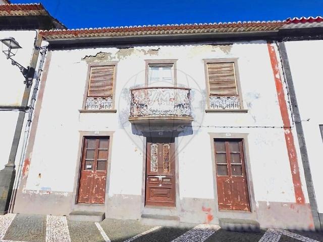 Moradia T3 à venda em Ribeira Grande Matriz, Ribeira Grande RE/MAX Portugal