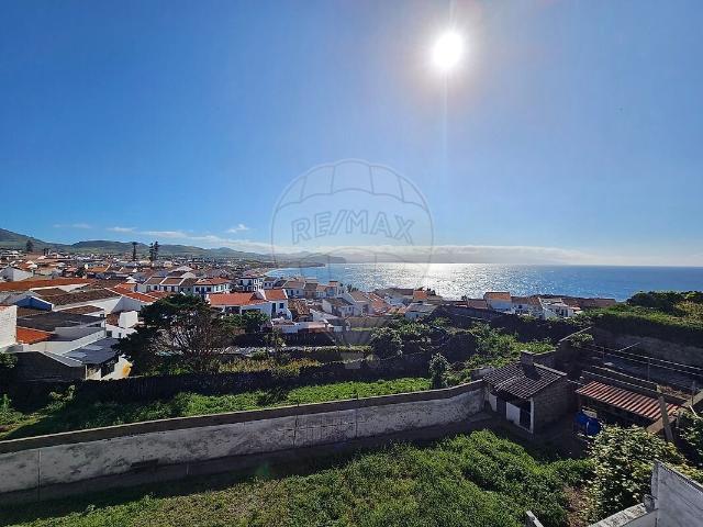 Moradia T3 à venda em Ribeira Grande Matriz, Ribeira Grande RE/MAX Portugal