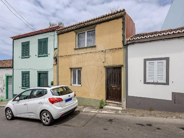 Moradia T3 à venda em Ribeira Seca, Ribeira Grande RE/MAX Portugal