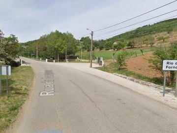 Moradia T3 à venda em Rio de Fornos