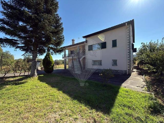 Moradia T3 à venda em Vale Formoso e Aldeia do Souto, Covilhã RE/MAX Portugal
