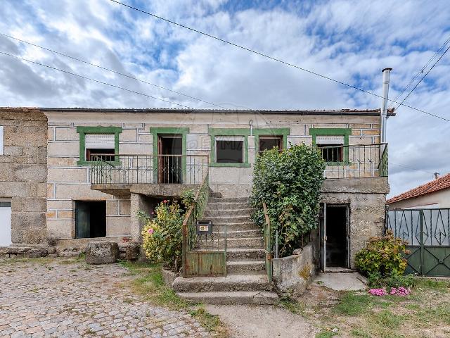 Moradia T3 à venda em Várzea, Aliviada e Folhada, Marco de Canaveses RE/MAX Portugal