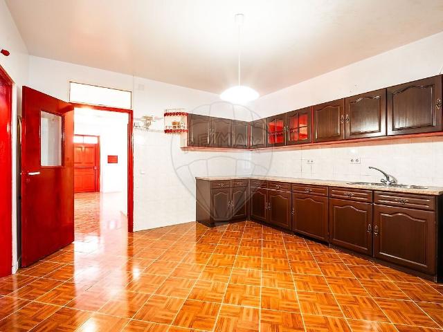 Moradia T3 à venda em Vieira de Leiria, Marinha Grande RE/MAX Portugal