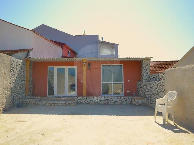 Moradia T3 à venda em Vila Verde, Figueira da Foz RE/MAX Portugal