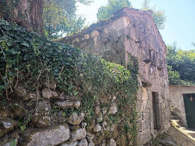 Moradia T3 à venda em Vila Chã São João Baptista e Santiago, Ponte da Barca RE/MAX Portugal