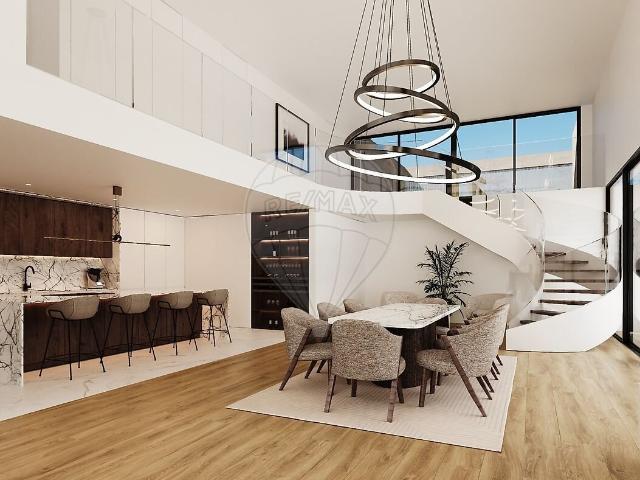 Moradia T3 à venda em Vila de Prado, Vila Verde RE/MAX Portugal
