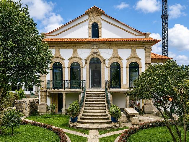Moradia T3 à venda em Vila Nova de Cerveira e Lovelhe, Vila Nova de Cerveira RE/MAX Portugal