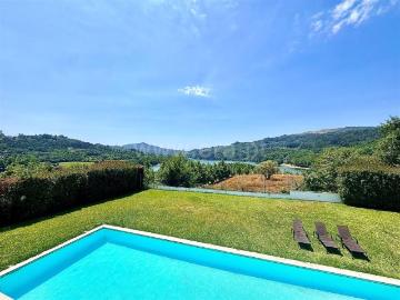Casa à venda em Luzim e Vila Cova - Varanda