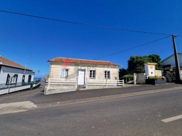 Moradia T3, Altares, Angra do Heroísmo | BPI Expresso Imobiliário