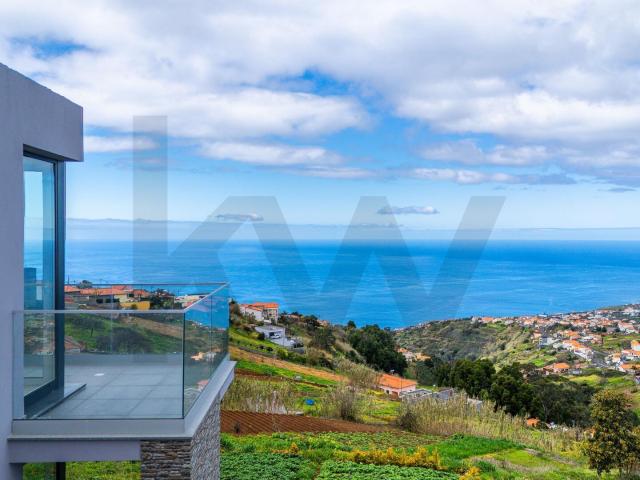 Moradia T3 – Arco da Calheta, Madeira 1400m² Arco Da Calheta