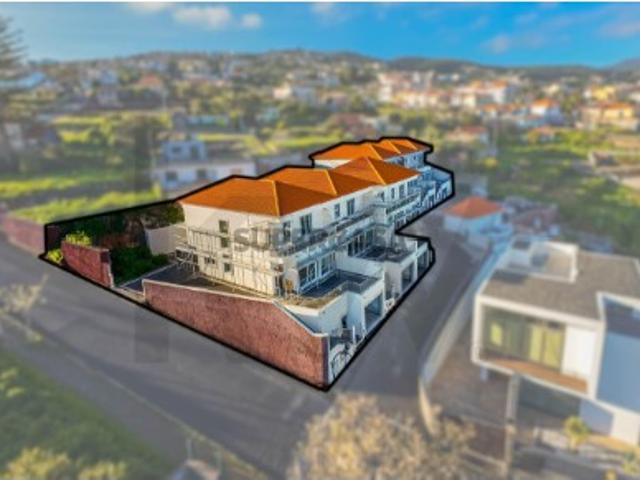 Moradia T3 arquitetura tradicional com Vista Mar|Gaula, Santa Cruz