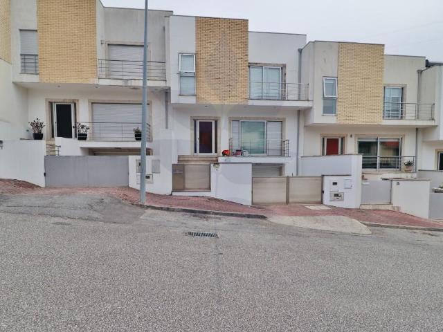 Moradia T3 Arrendamento | Mobilada e Equipada | S. Pedro d'Este – Braga