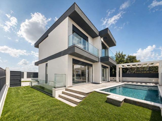 Moradia T3 c/ Piscina | Cascais 167m² São Domingos De Rana