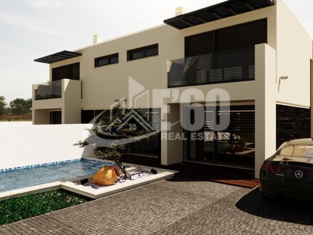 Moradia T3 C/ Piscina Em São Felix Da Marinha 242m² Vila Nova De Gaia Santa Marinha