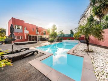 Moradia T3 + 2 c/ Piscina Coberta | Cascais