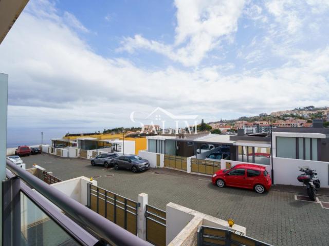 Moradia T3 | Central Village | Caniço 108m² Caniço