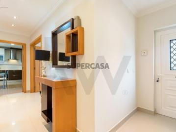 MORADIA T3 COM 4 PISOS Urbanização Solar do Furadouro