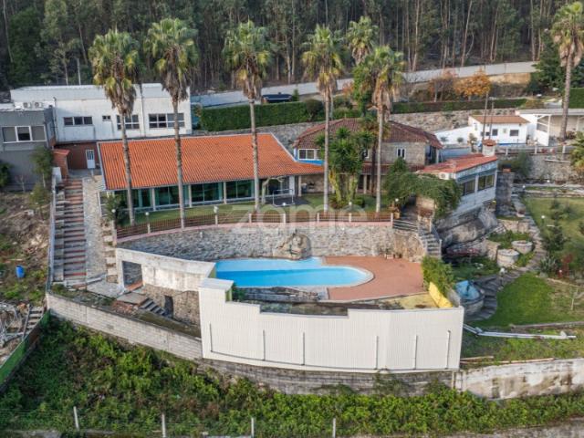 Moradia T3 com 6.721m2 de terreno + Armazém para Indústria Tipo 3