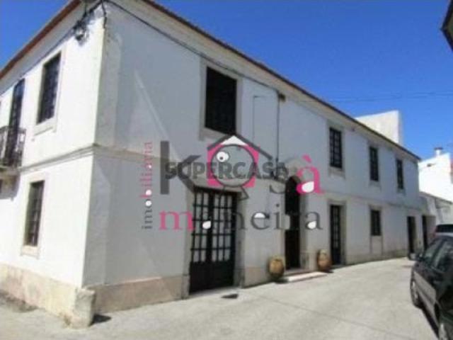 Moradia T3 com 2 pisos com quintal em Coimbra Montemor o Velho