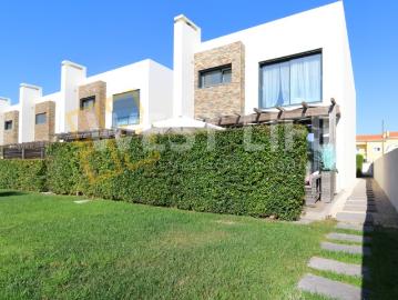 Moradia T3 com 2 terraços Vista Mar Santa Cruz, Torres Vedras